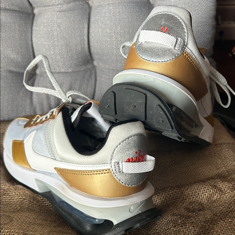 Nike Metallic Gold and Light Gray Sneakers - Picture 3 of 7